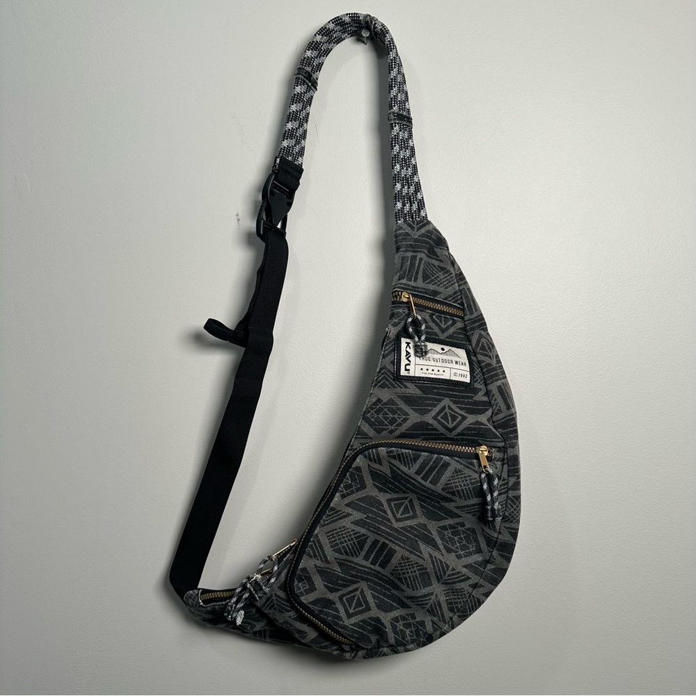 Kavu Black and Gray Patterned Crossbody Bag
